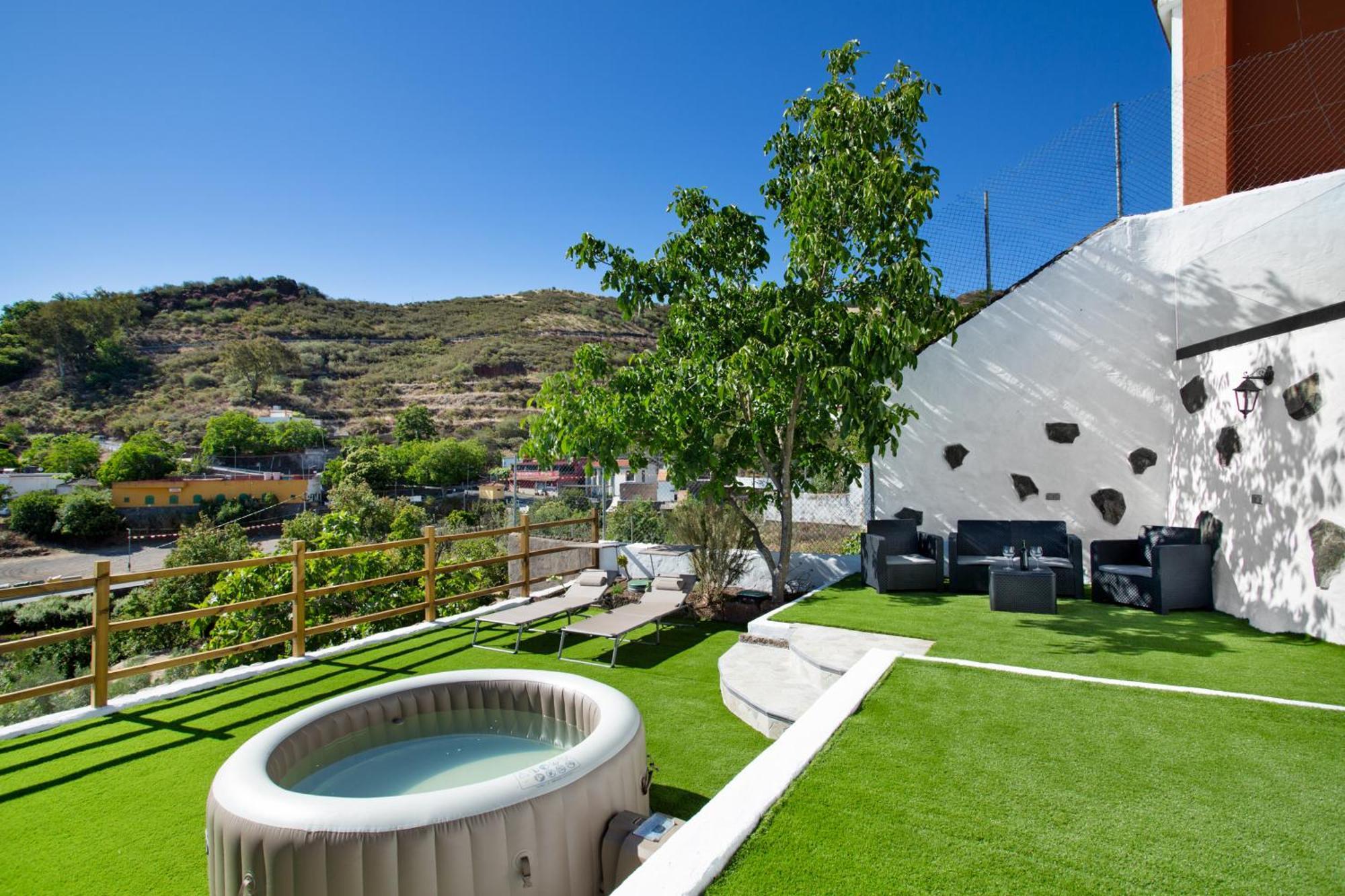Casa Tito Y Teresita Vega de San Mateo Exterior foto