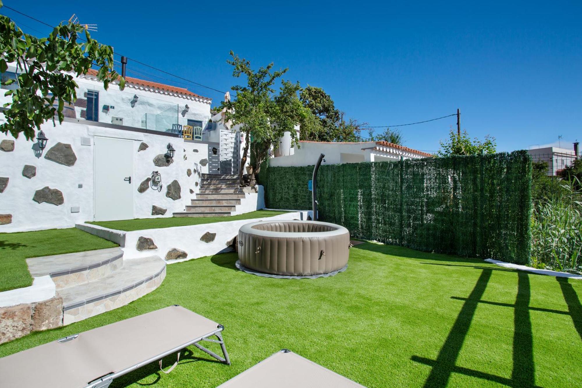 Casa Tito Y Teresita Vega de San Mateo Exterior foto
