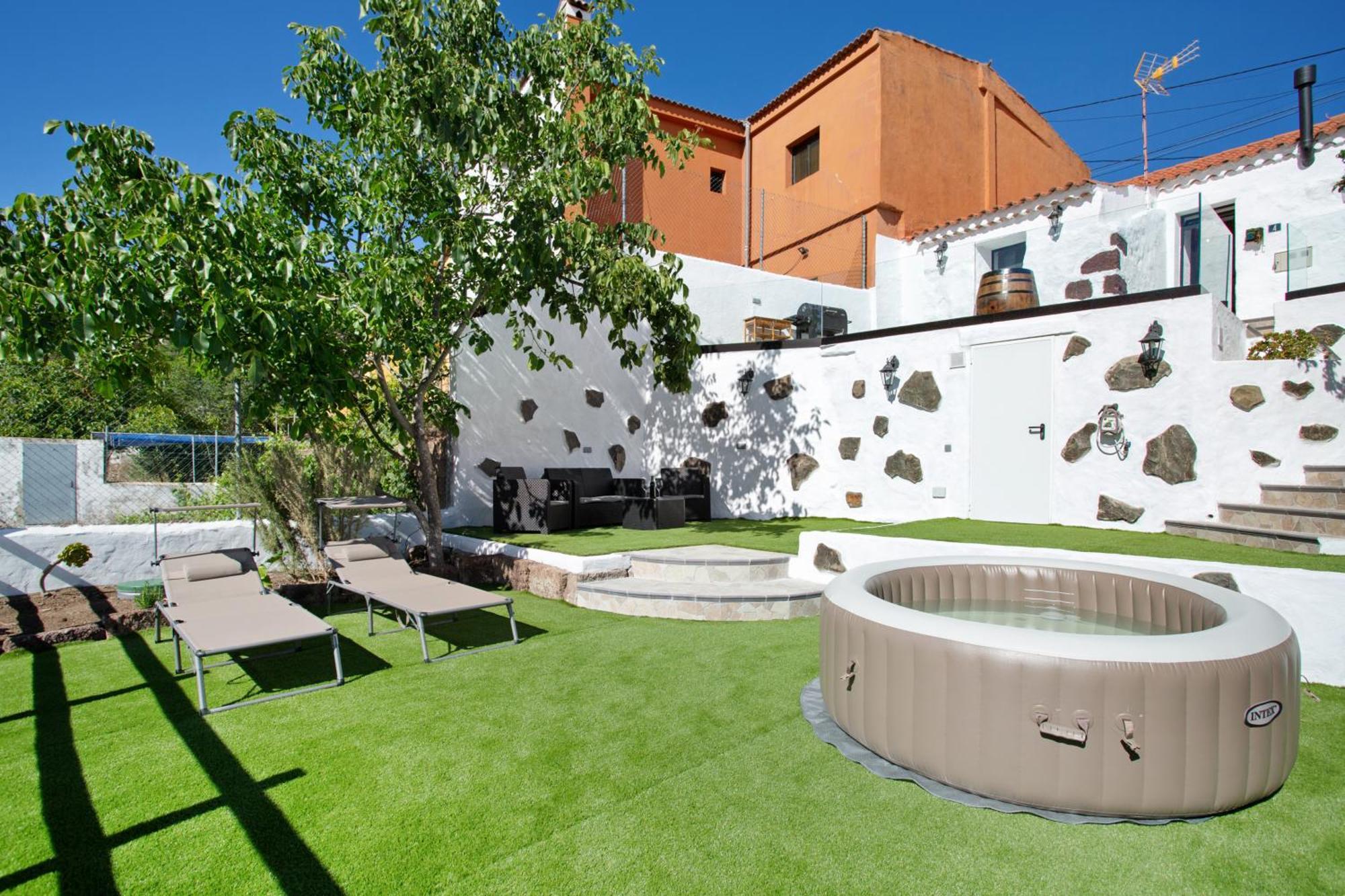 Casa Tito Y Teresita Vega de San Mateo Exterior foto